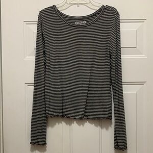 4/$10 Mudd size XS gray/white striped long sleeve top
